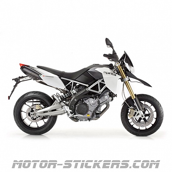 Aprilia Dorsoduro 750 2011