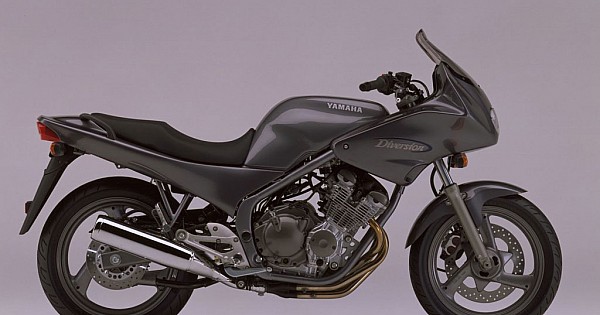 Amazon.com: Cyleto Front & Rear Brake Pads for YAMAHA XJ600