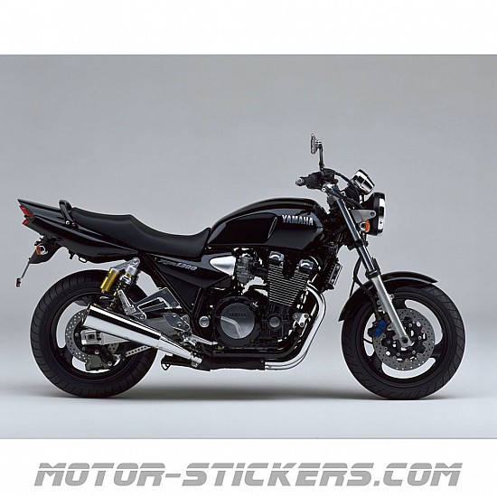 Kit De Liaison DOMINATOR Pour Yamaha XJR 1300 (1999-2006) - Tube Central Acier Inox