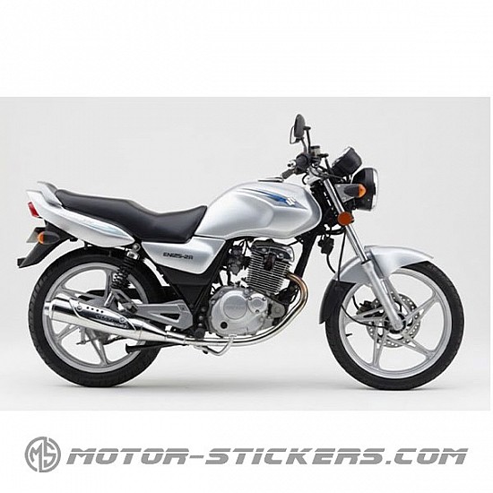 Suzuki EN125 2009